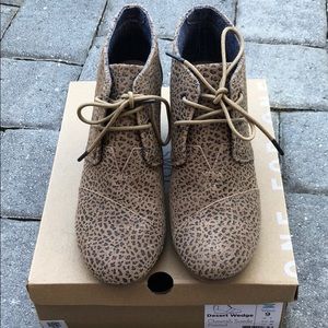 Toms Desert Wedge Cheetah Suede Printed Bootie